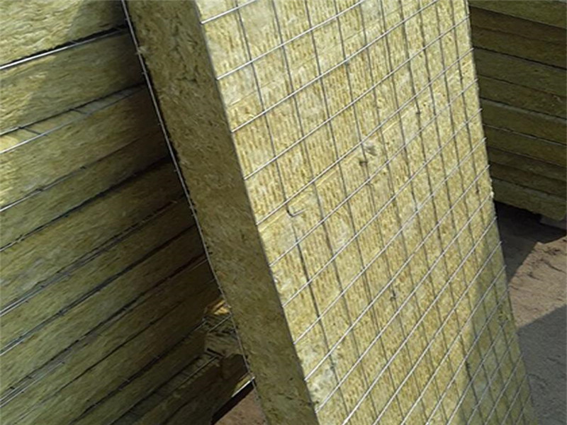 鋼網插絲巖棉板