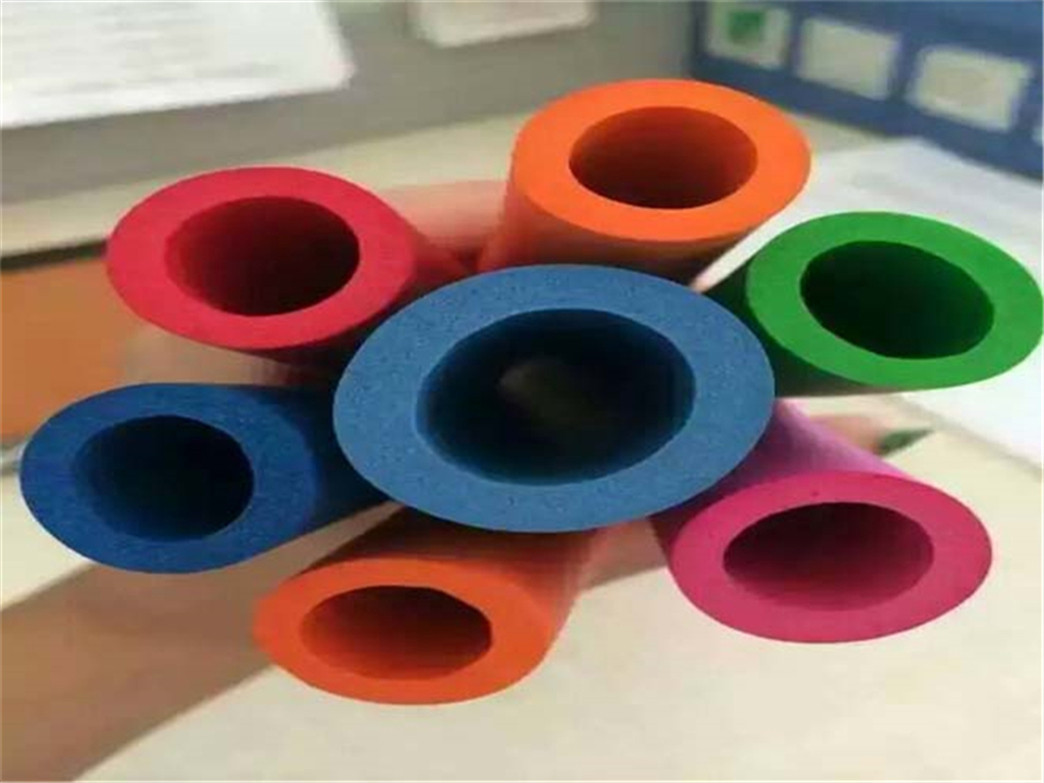 布林保溫橡塑發(fā)泡管 布林保溫橡塑發(fā)泡管